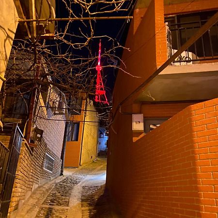 9 Borbalo Street Apartment With Terrace Tbilisi Exterior photo